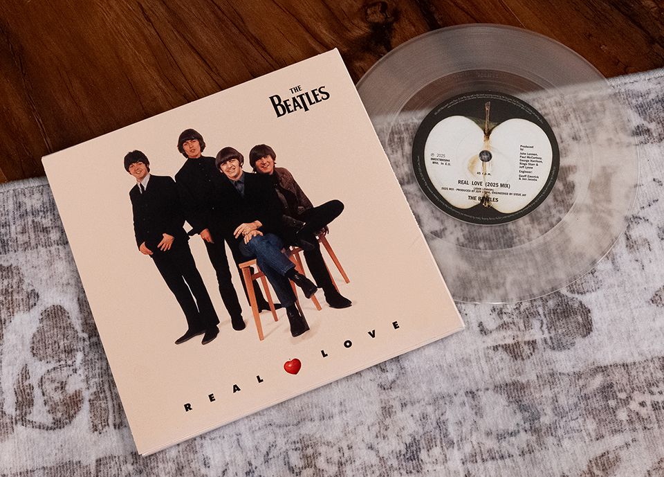 【限定品】With The Beatles 付きブック 4 限定品】With The Beatles 付きブック 4 限定品】With The Beatles