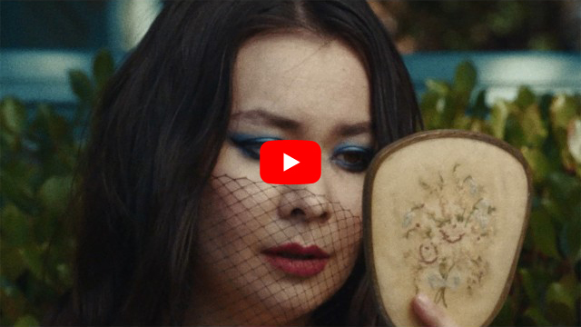 mitskiです 最新アルバムをリリースしたミツキ、3rdシングル「If I Leave」を