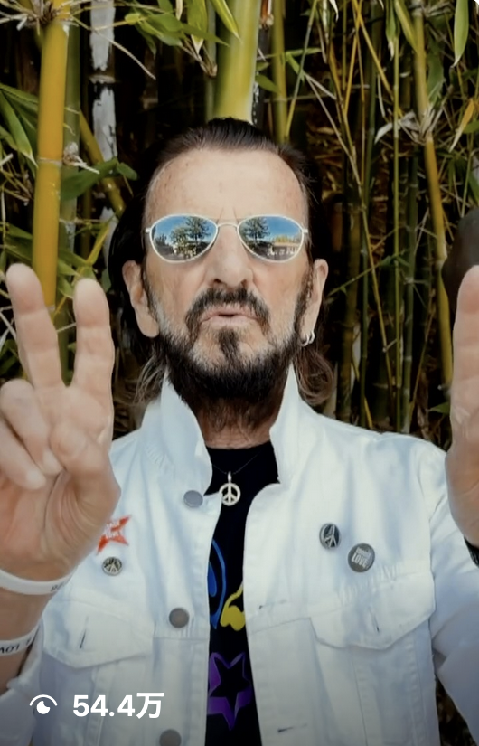 リンゴ・スター、オールスター・バンドと全米10か所を回るツアーを発表