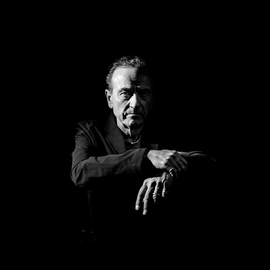 ザ・ストラングラーズの元フロントマン、ヒュー・コーンウェル、遂に5